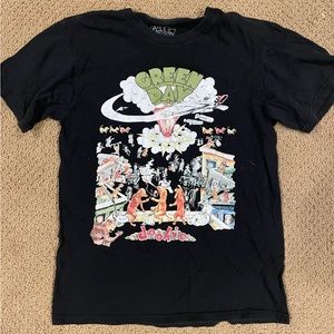 Black Green Day t shirt